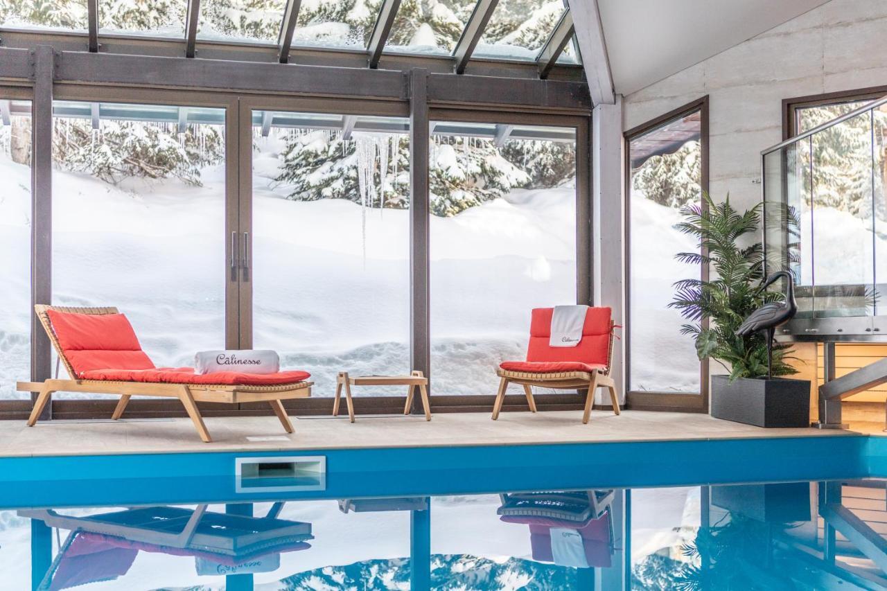 Hotel Les Sherpas Courchevel Bagian luar foto