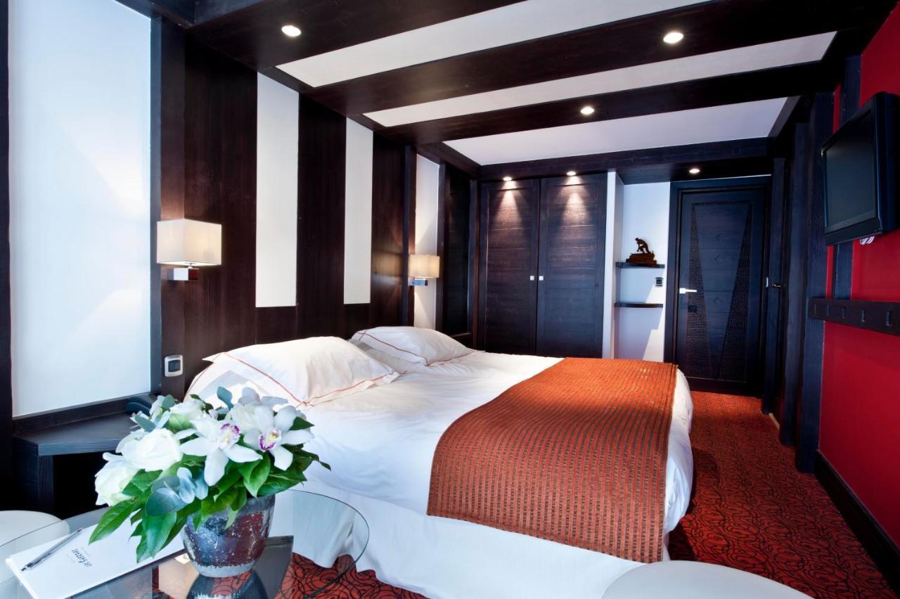 Hotel Les Sherpas Courchevel Bagian luar foto
